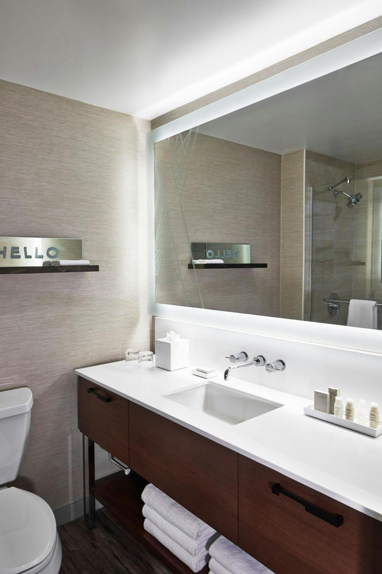 เดอะ เดล มอนเต ลอดจ์ เรอแนสซองซ์ โรเชสเตอร์ โฮเต็ล แอนด์ สปา Hotel ภายนอก รูปภาพ