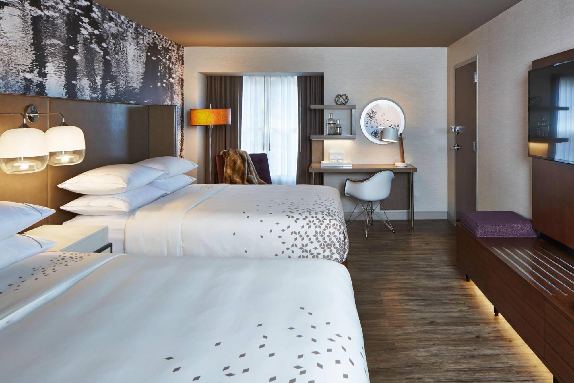 เดอะ เดล มอนเต ลอดจ์ เรอแนสซองซ์ โรเชสเตอร์ โฮเต็ล แอนด์ สปา Hotel ภายนอก รูปภาพ