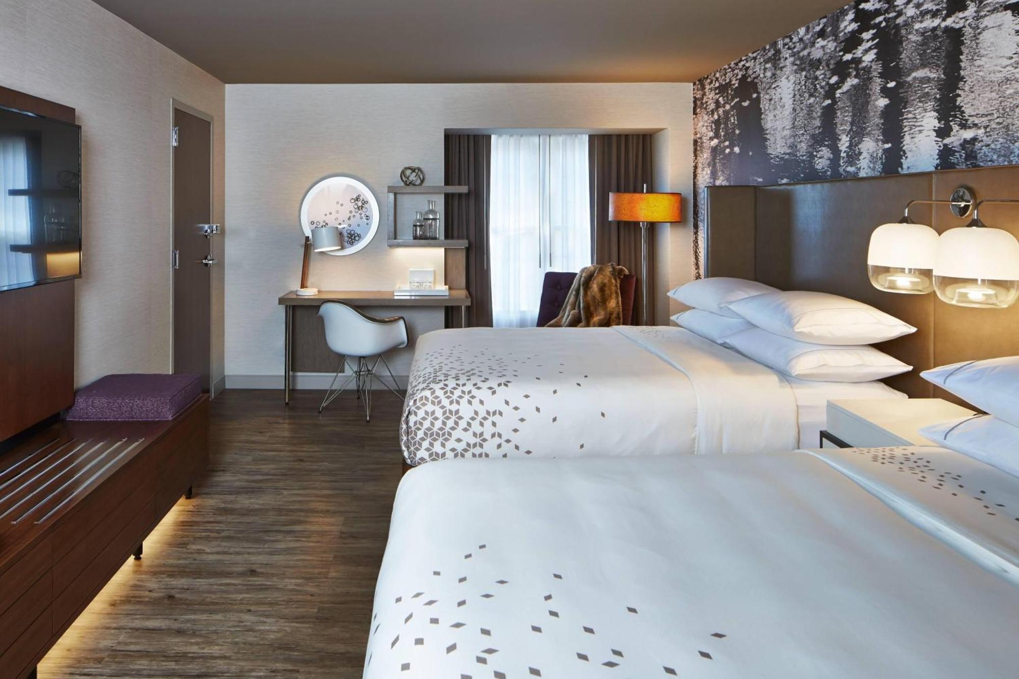 เดอะ เดล มอนเต ลอดจ์ เรอแนสซองซ์ โรเชสเตอร์ โฮเต็ล แอนด์ สปา Hotel ภายนอก รูปภาพ