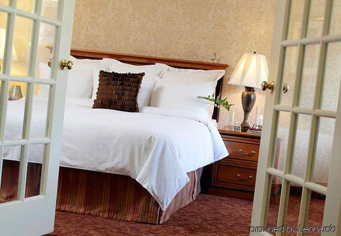 เดอะ เดล มอนเต ลอดจ์ เรอแนสซองซ์ โรเชสเตอร์ โฮเต็ล แอนด์ สปา Hotel ห้อง รูปภาพ